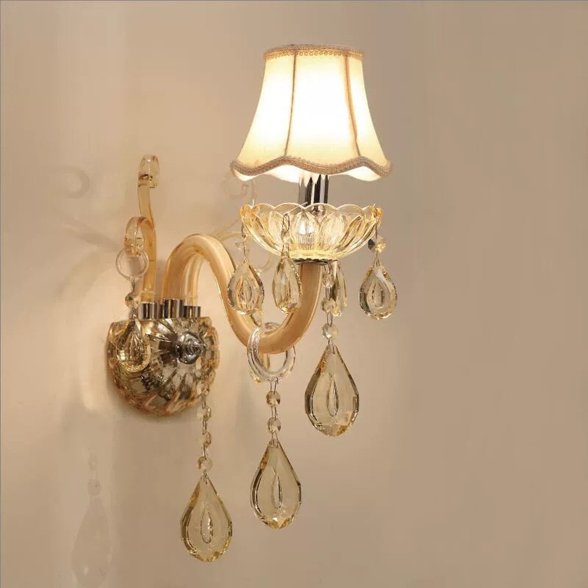 AM0772 — Modern Minimalist Stairwell Crystal Glass Wall Light for Living Rooms & Dining Rooms