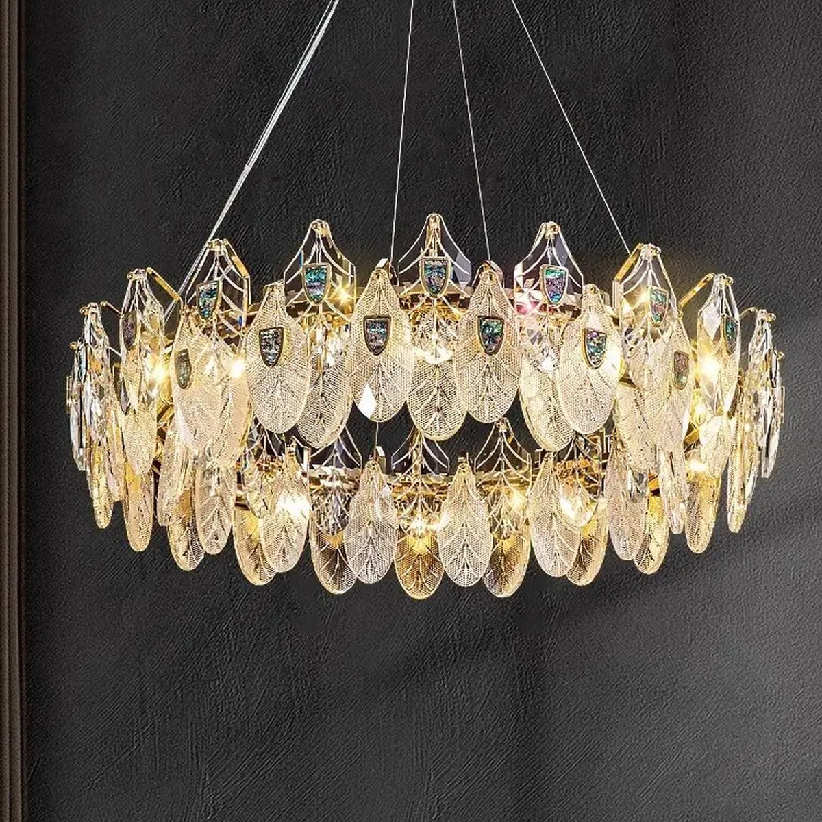 AM0698 — Light Luxury Shell Crystal Chandelier for Living Rooms