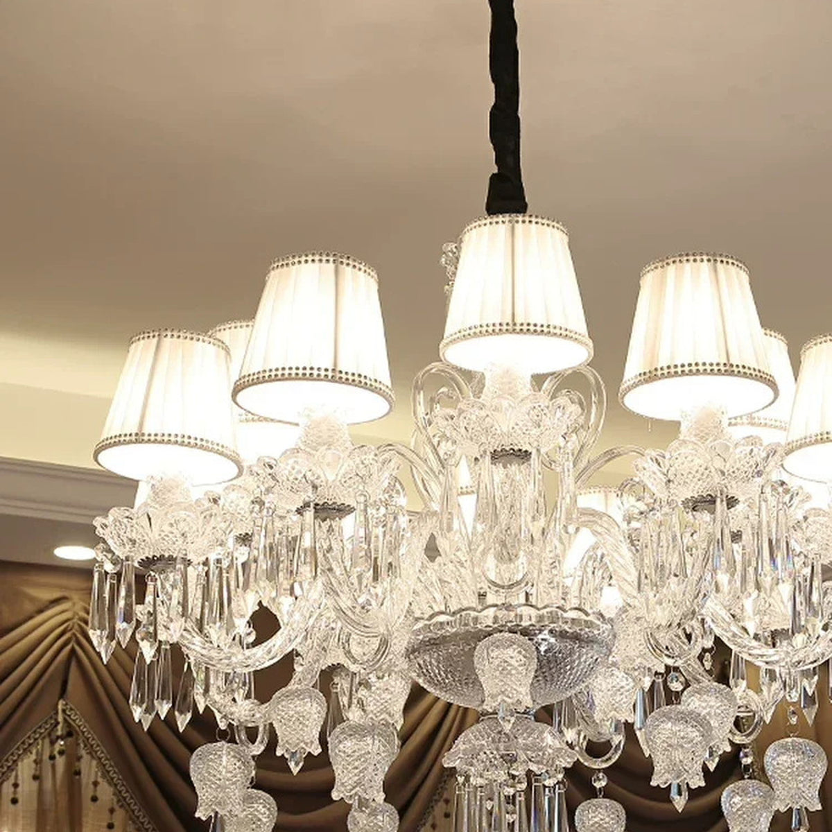 AM0803 — European Grand Hall Crystal Chandelier for Living Rooms