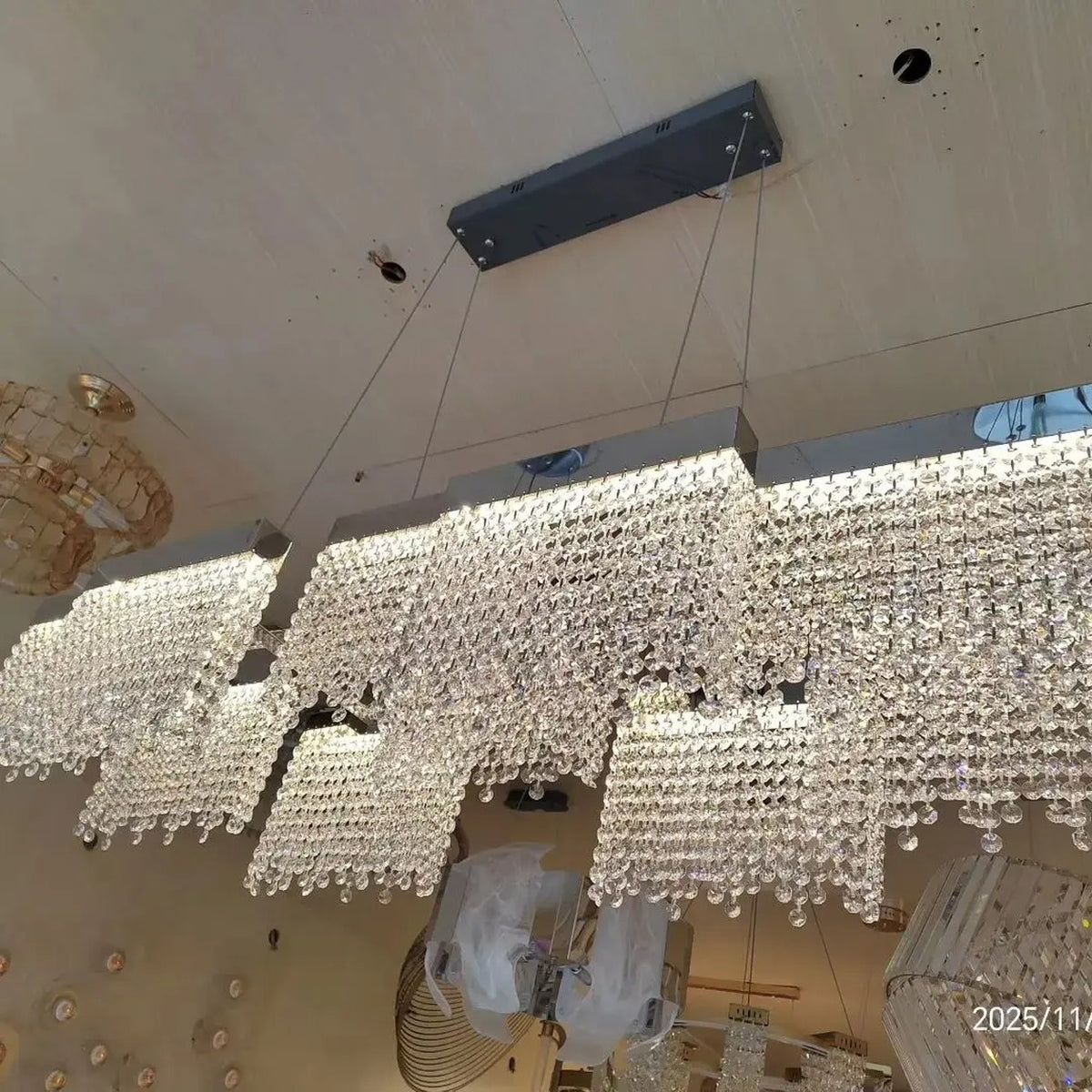 AM0599 — Square Chandelier