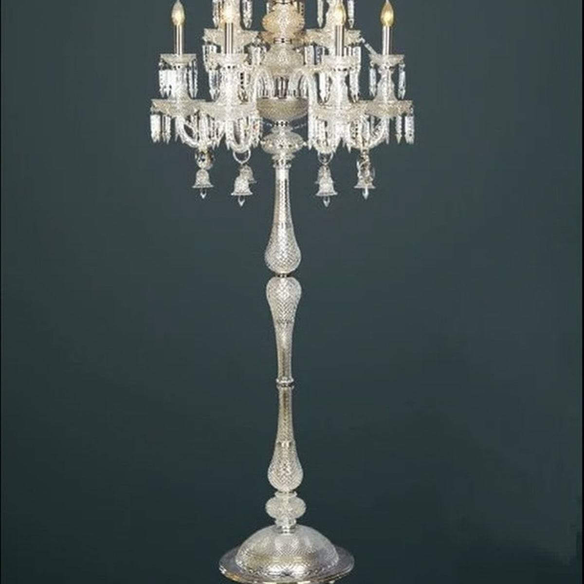 AM0731 — Modern Minimalist Crystal European Floor Lamp for Living Rooms & Bedrooms