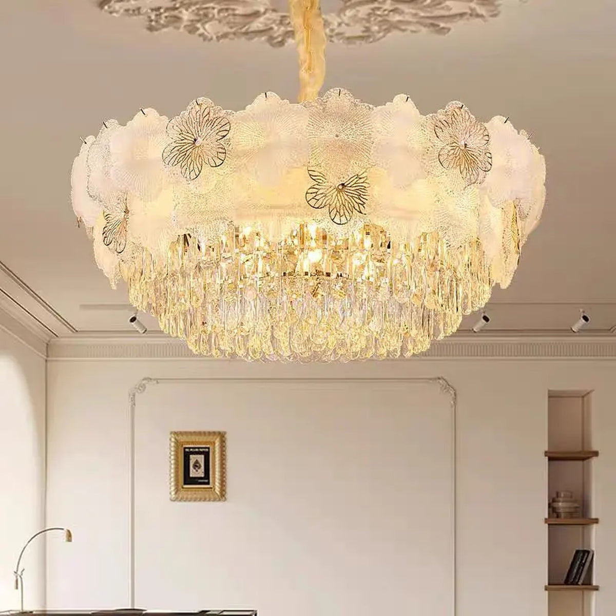 AM0541 — Light Luxury Crystal Chandelier for Living Rooms