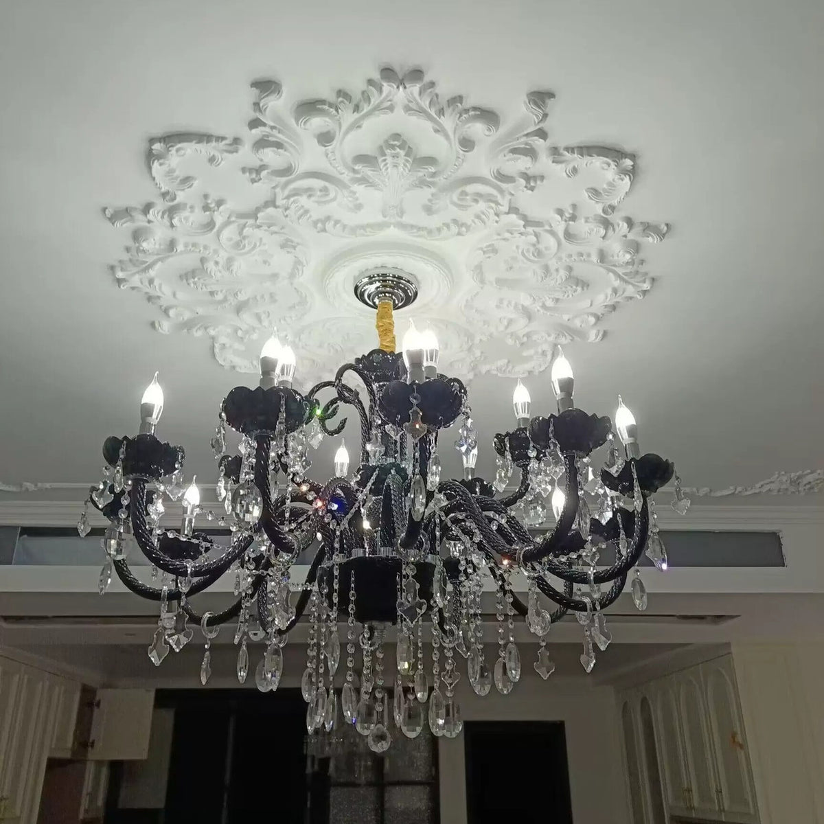 AM0821 — European Crystal Chandelier for Living Rooms & Dining Rooms