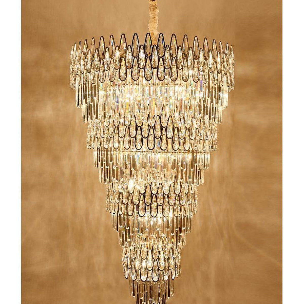 AM0632 — Light Luxury Stairwell Crystal Chandelier for Living Rooms