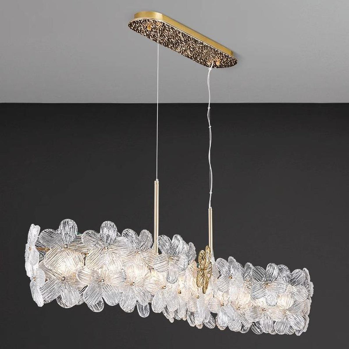 AM0662 — Light Luxury Floral Crystal Chandelier for Living Rooms