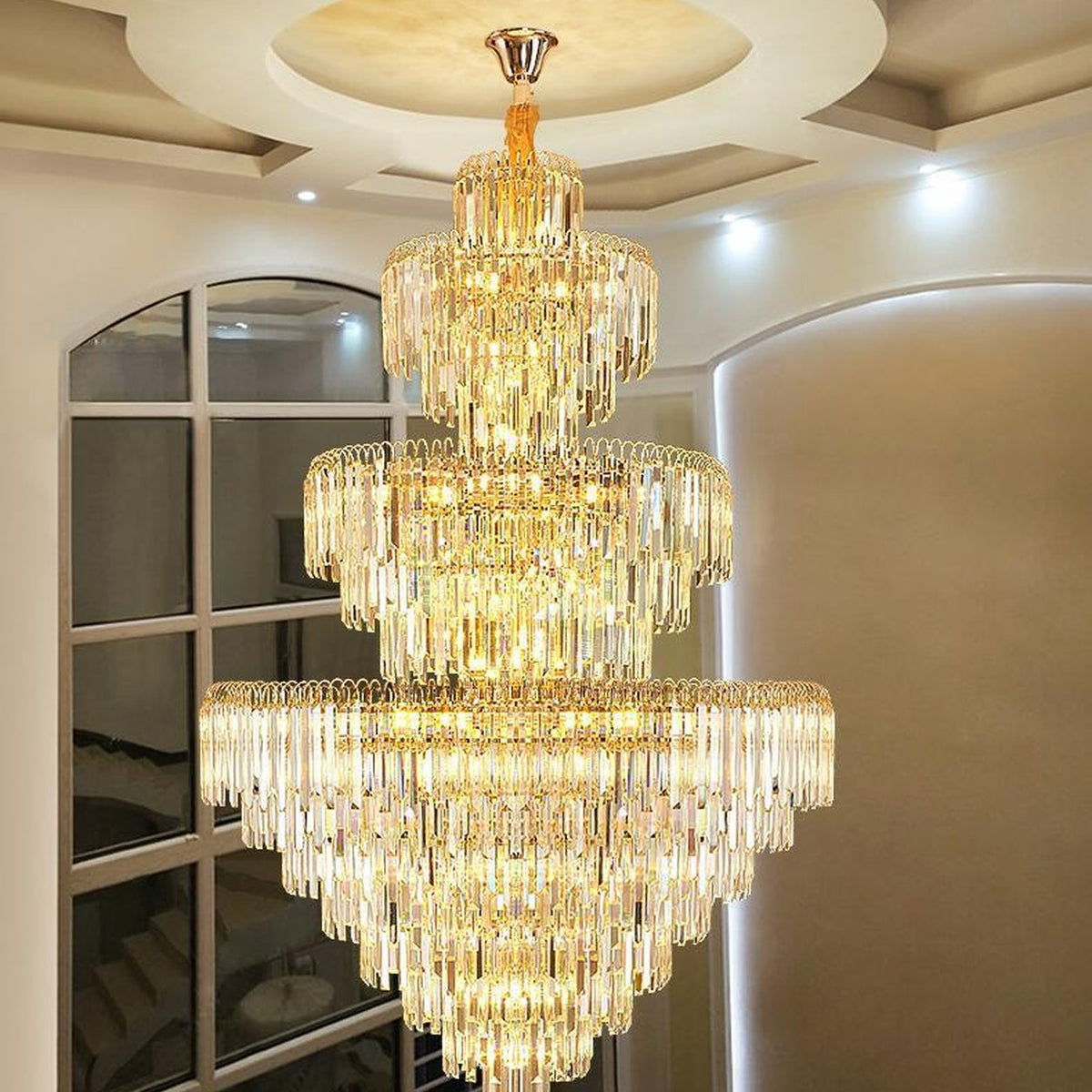 AM0572 — Grand Crystal Chandelier for Hotel Lobbies