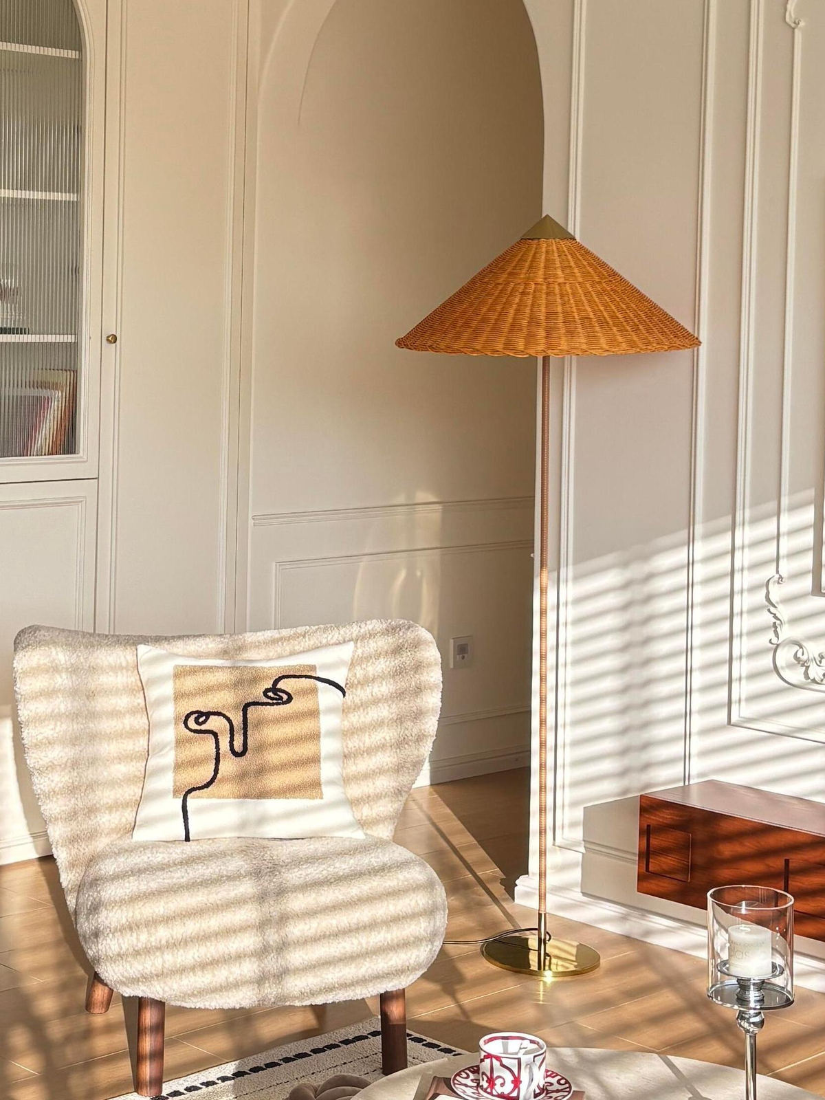 Hat Shade Floor Lamp — AM0140, view 2