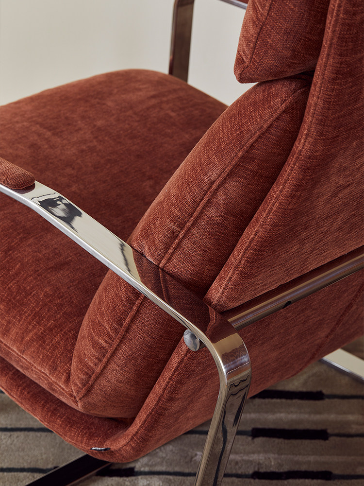 Vintage-Inspired Lounge Chair — AMF0032, view 4