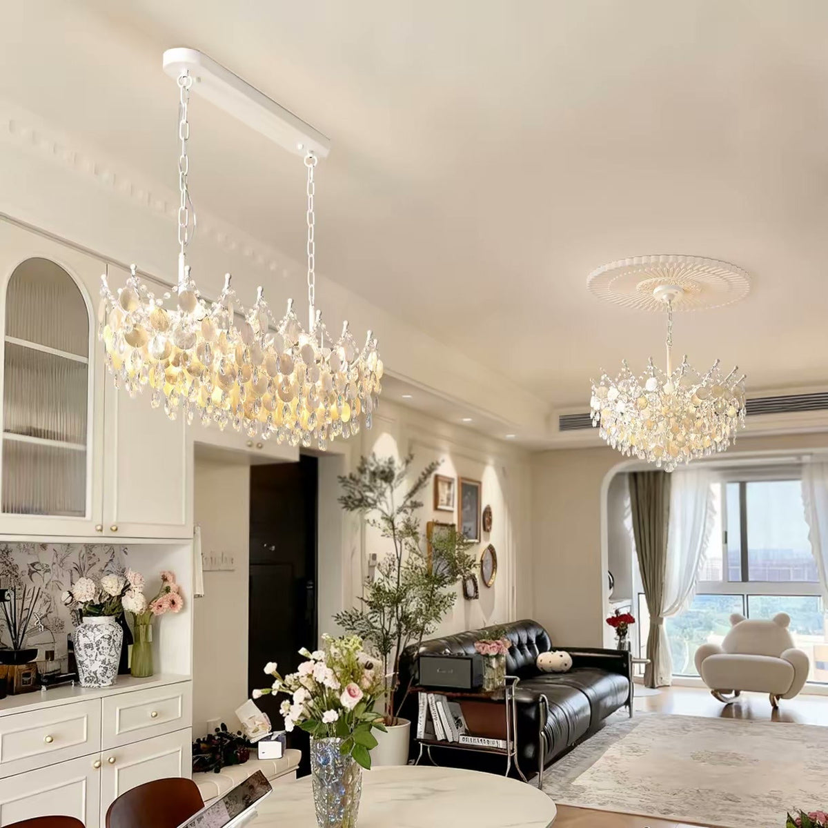 PALERILL AM0271 — Vintage Gold Shell Linear Chandelier (view 2)