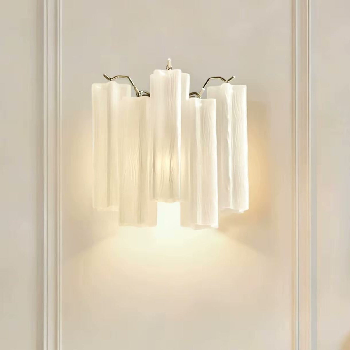 French Vintage Wall Light — PALERILL AM0370