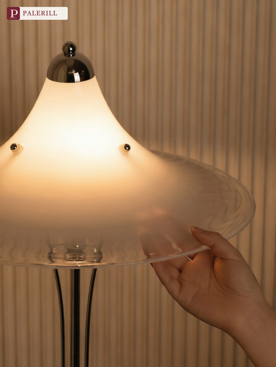 PALERILL | French Vintage Magnolia Art Table Lamp