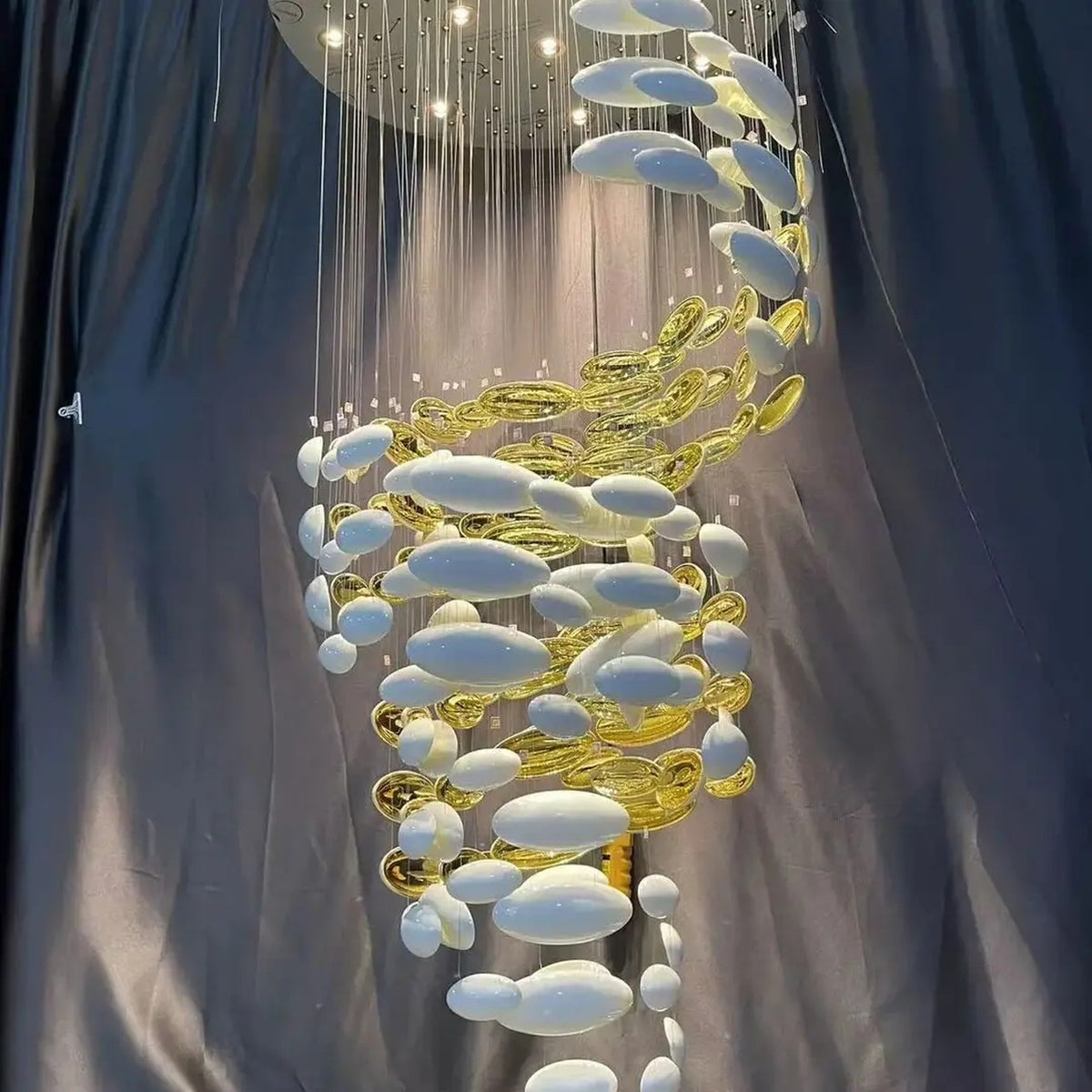 AM0665 — Light Luxury Chandelier for Living Rooms