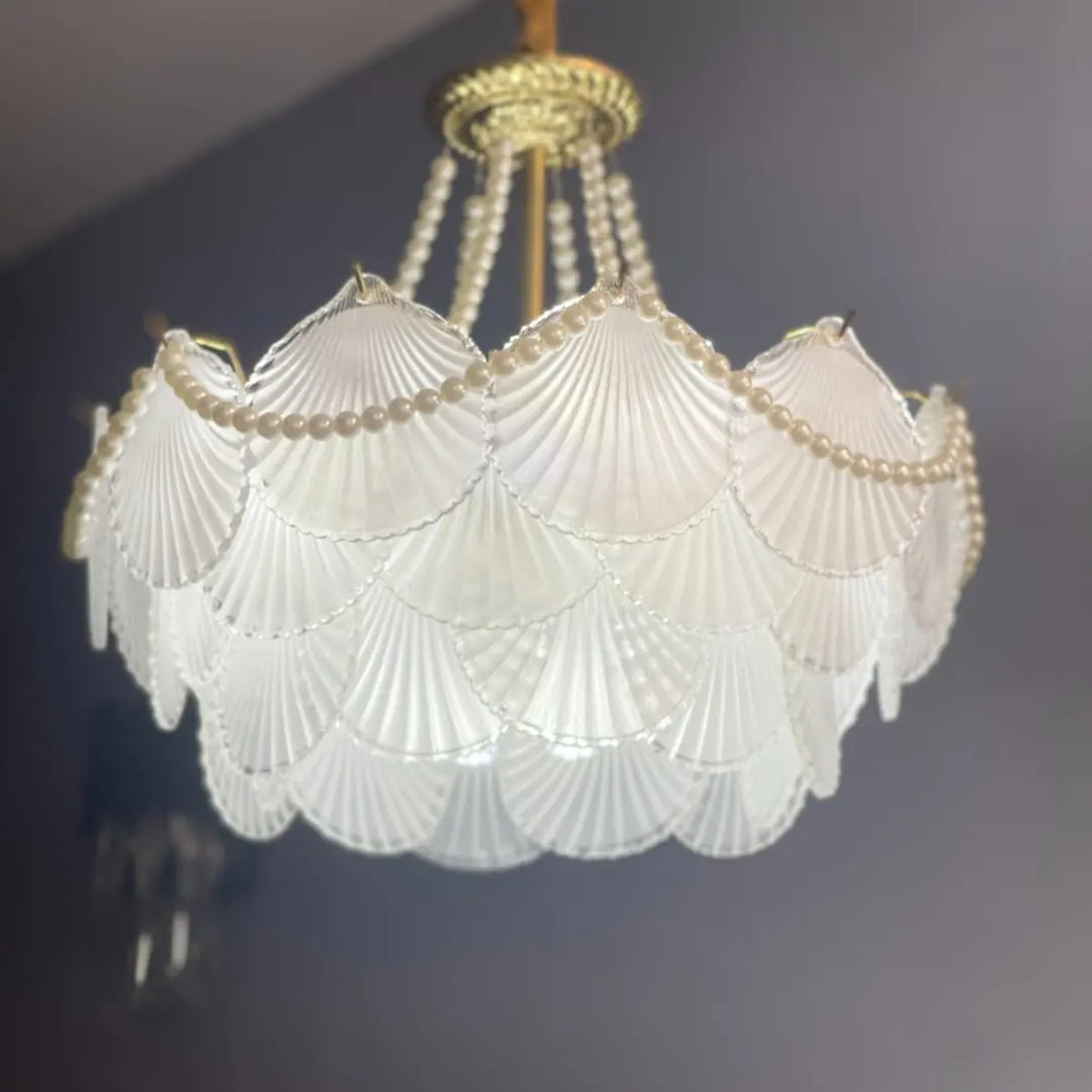 AM0507 — French Pearl Crystal Chandelier for Living Rooms