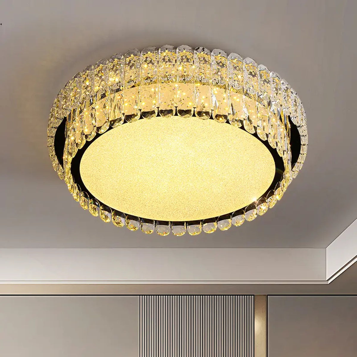 AM0468 — Luxury Round Crystal Ceiling Light for Bedrooms