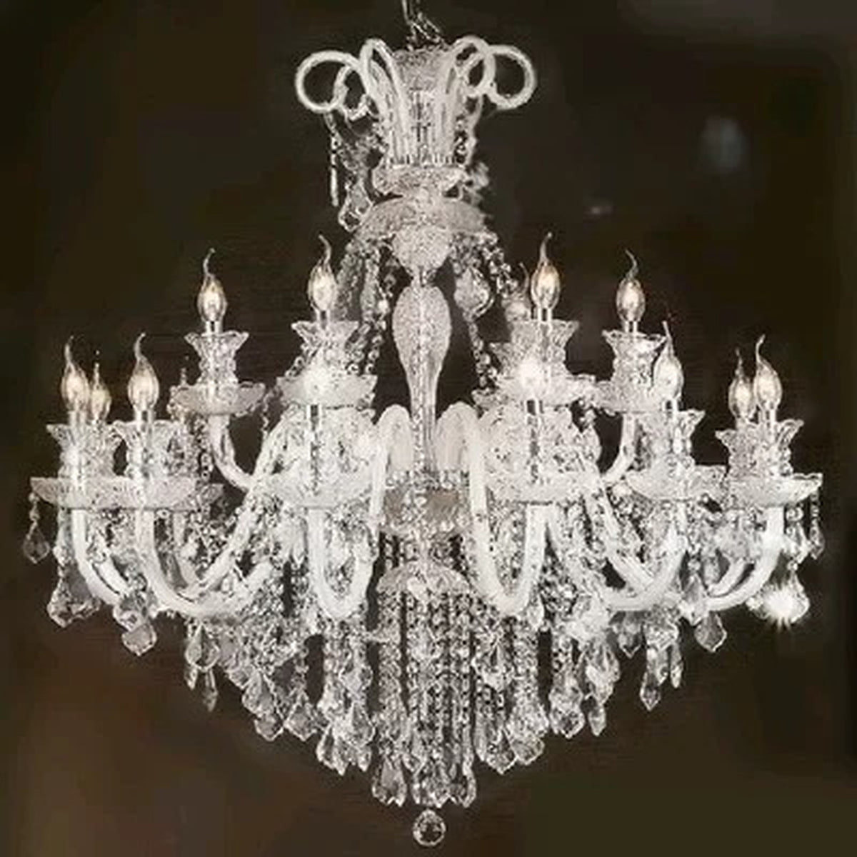 AM0705 — European Candle Crystal Chandelier for Living Rooms & Dining Rooms
