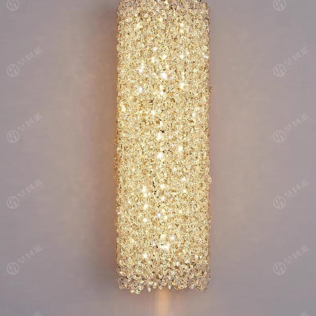 AM0663 — Light Luxury Crystal Wall Light for Living Rooms