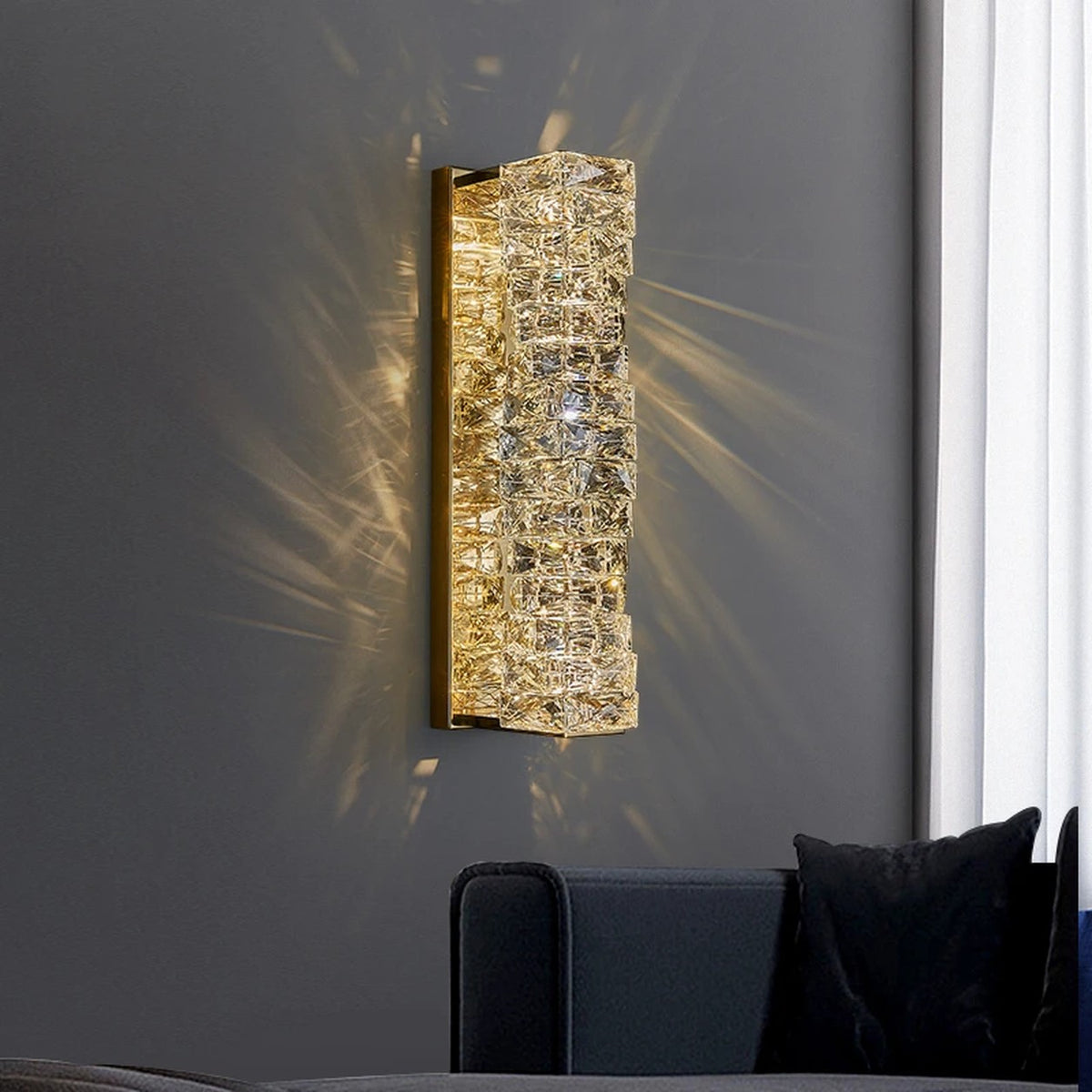 AM0630 — Postmodern Crystal Wall Light for Living Rooms