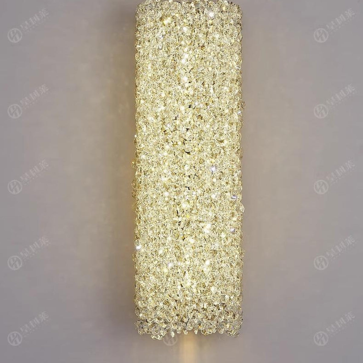 AM0663 — Light Luxury Crystal Wall Light for Living Rooms