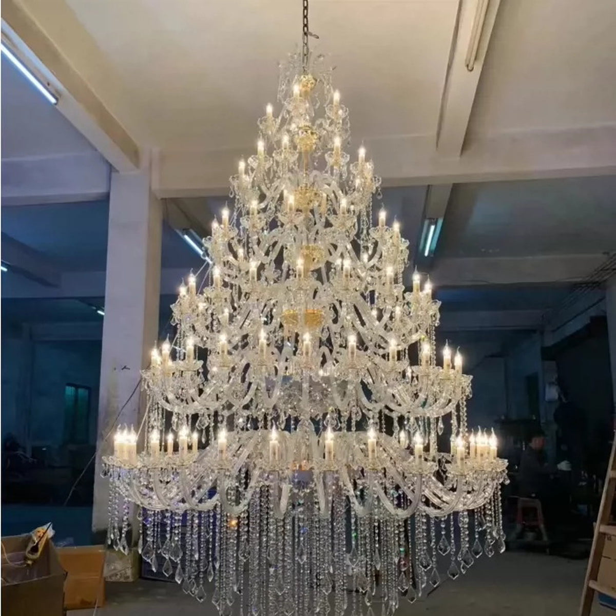 AM0789 — Modern Minimalist Candle Crystal Metal Chandelier for Bedrooms & Studies