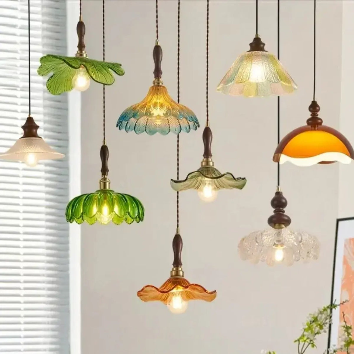 AM0586 — French Chandelier for Living Rooms
