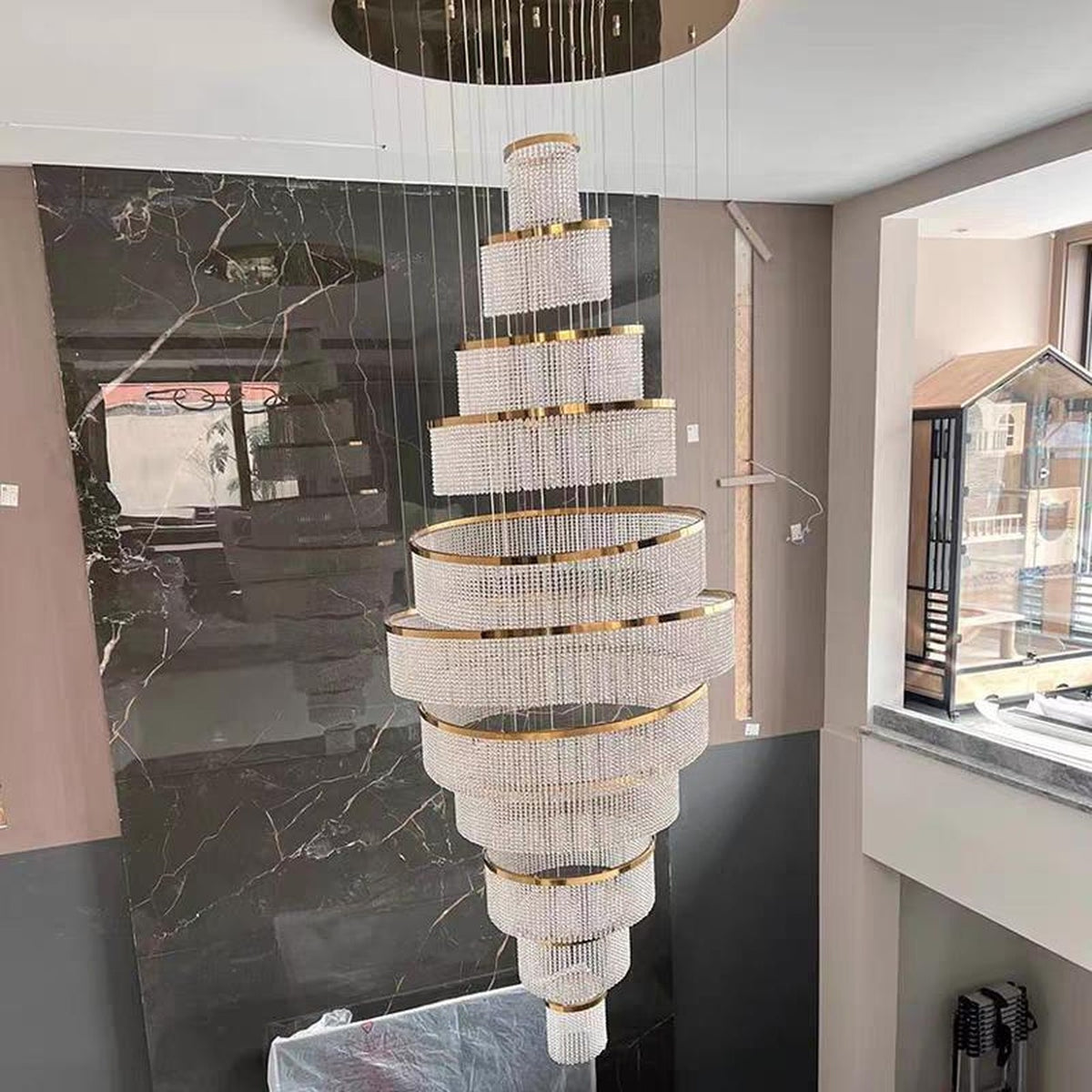 AM0639 — Postmodern Chandelier for Stairwells
