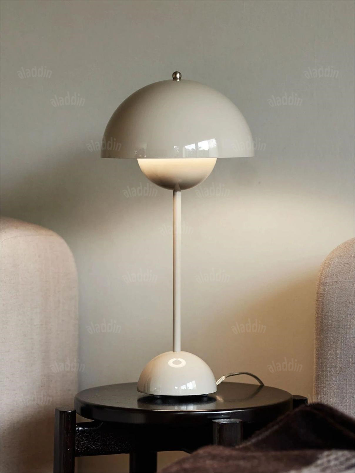 Large Flowerbud Table Lamp — AM0142, view 1