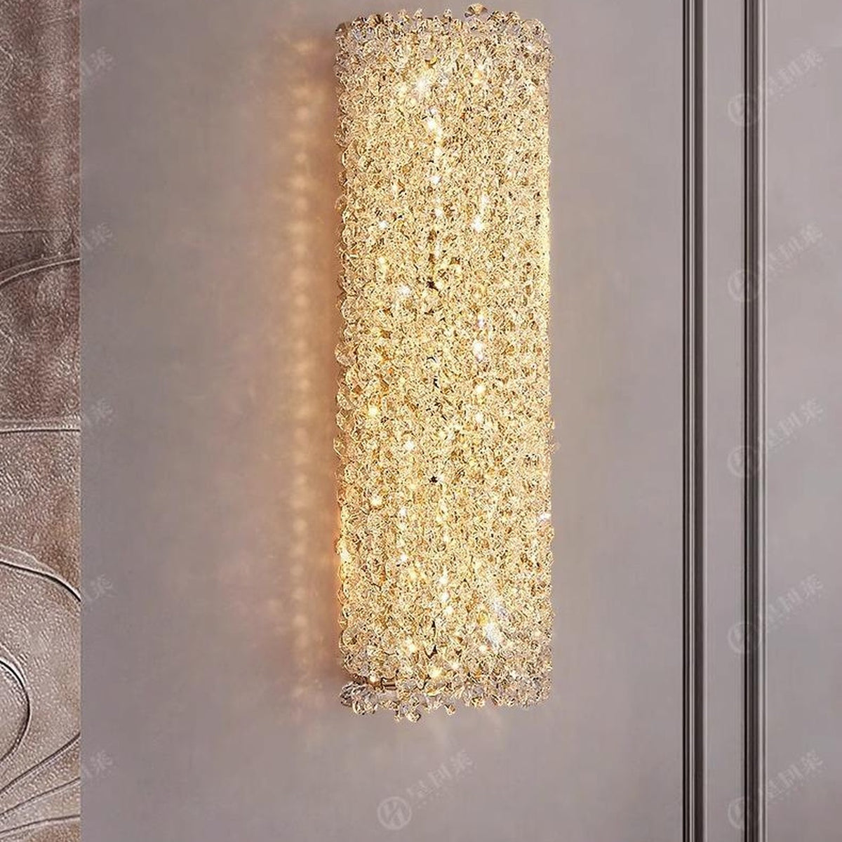 AM0663 — Light Luxury Crystal Wall Light for Living Rooms