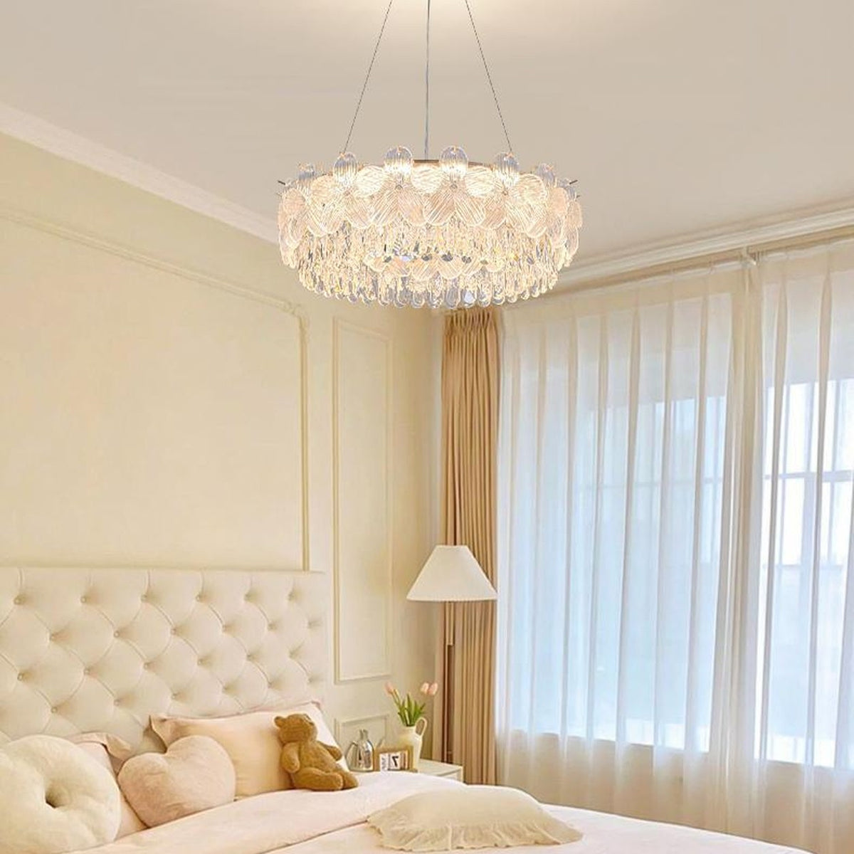 AM0644 — Light Luxury Floral Crystal Chandelier for Living Rooms