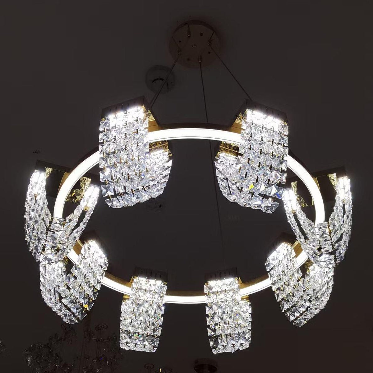 AM0501 — Modern Minimalist Crystal Chandelier for Living Rooms