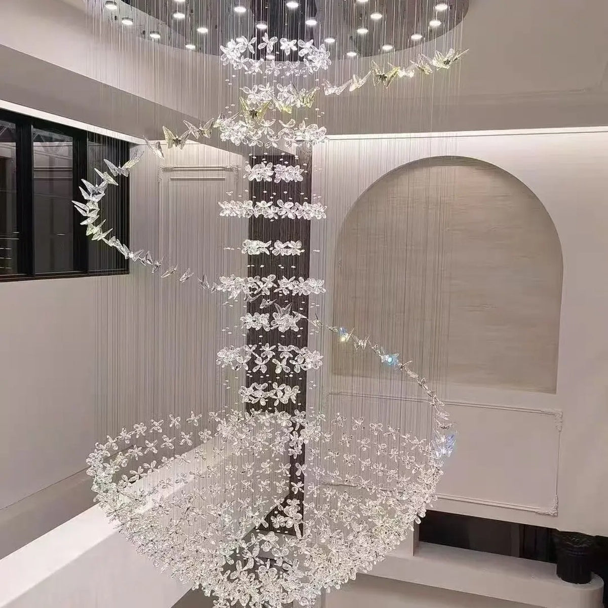 AM0513 — Light Luxury Stairwell Crystal Chandelier for Living Rooms