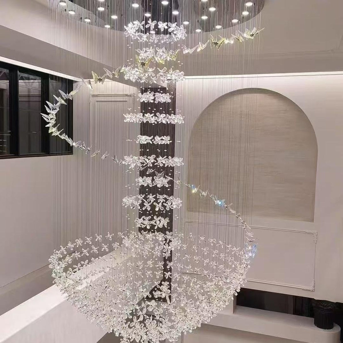 AM0513 — Light Luxury Stairwell Crystal Chandelier for Living Rooms