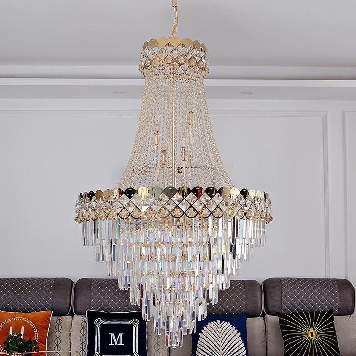AM0626 — Light Luxury Spiral Staircase Crystal Chandelier for Living Rooms