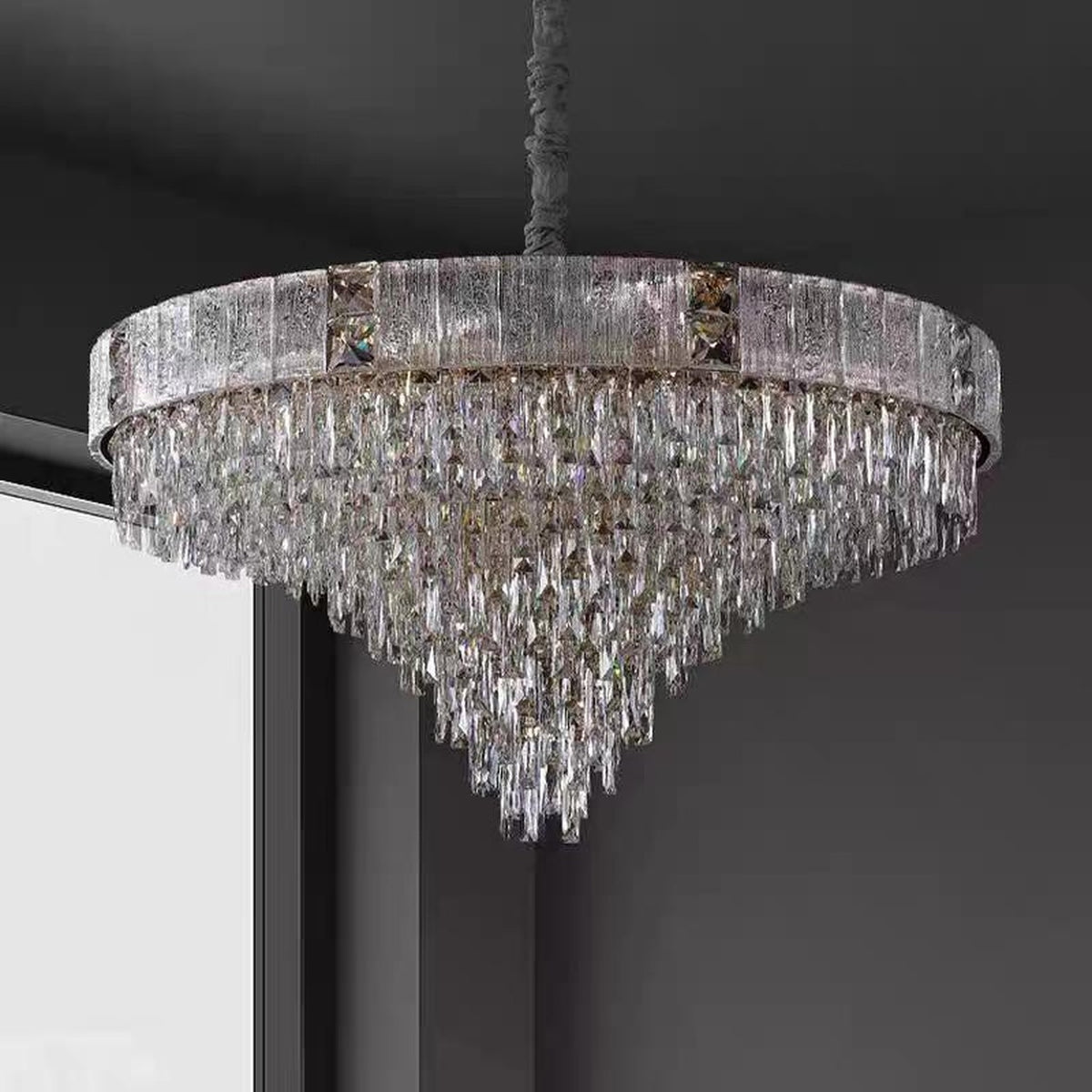 AM0559 — Light Luxury Round Crystal Chandelier for Living Rooms