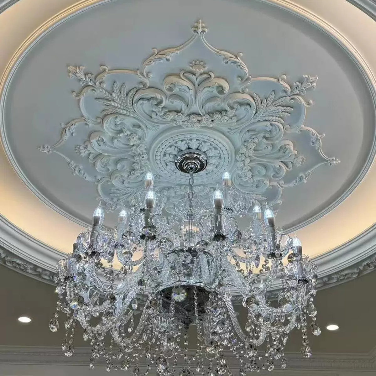 AM0770 — European Crystal Chandelier for Living Rooms & Dining Rooms