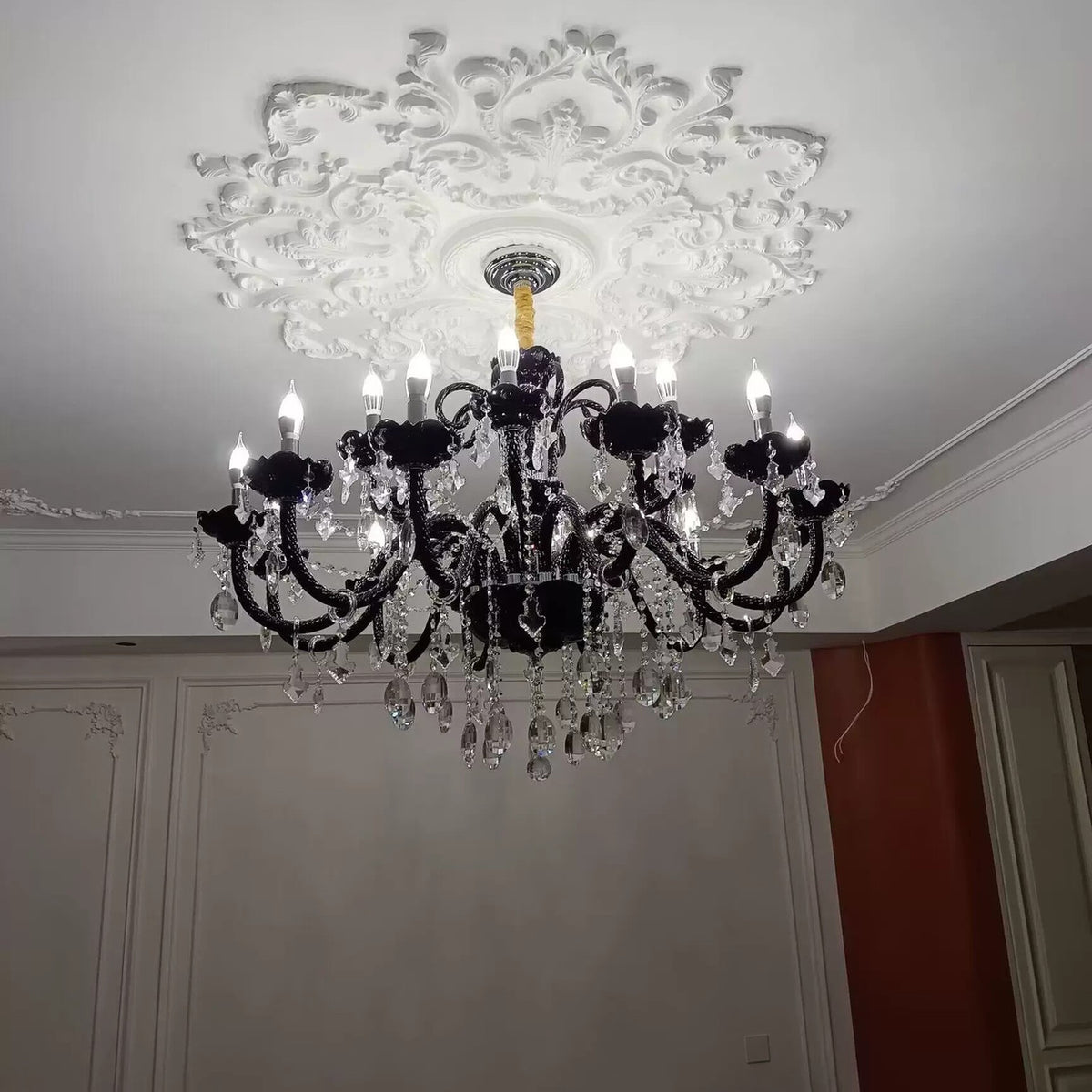 AM0821 — European Crystal Chandelier for Living Rooms & Dining Rooms