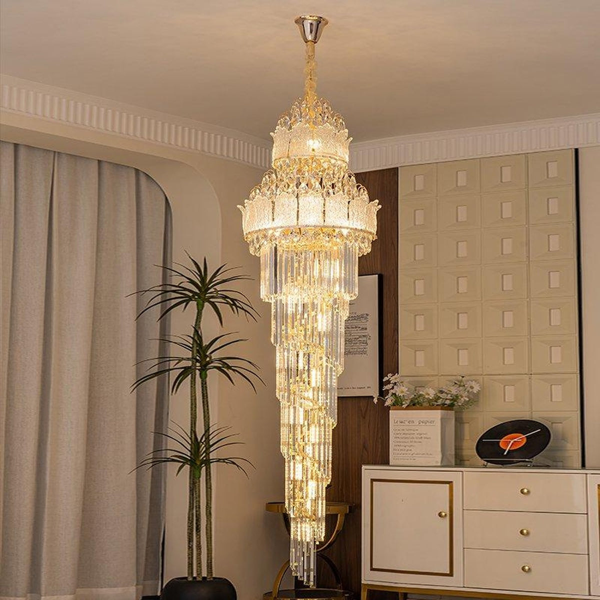 AM0658 — European Spiral Staircase Crystal Chandelier for Living Rooms