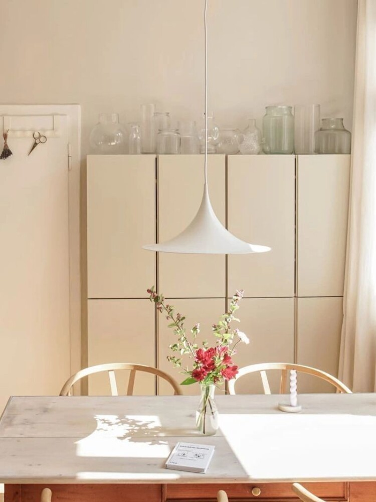 Trumpet Shade Pendant Light — AM0139, view 2