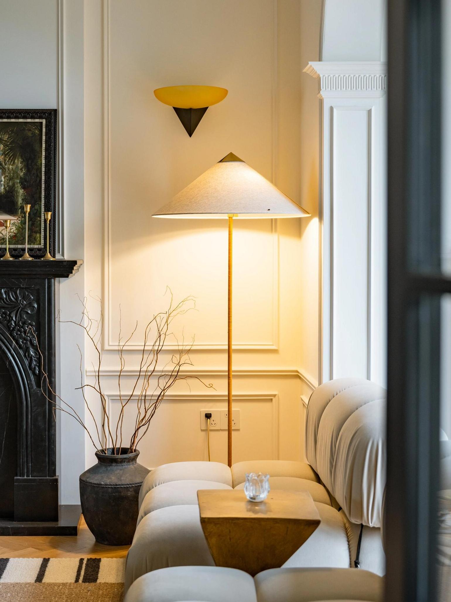 Hat Shade Floor Lamp — AM0140, view 1