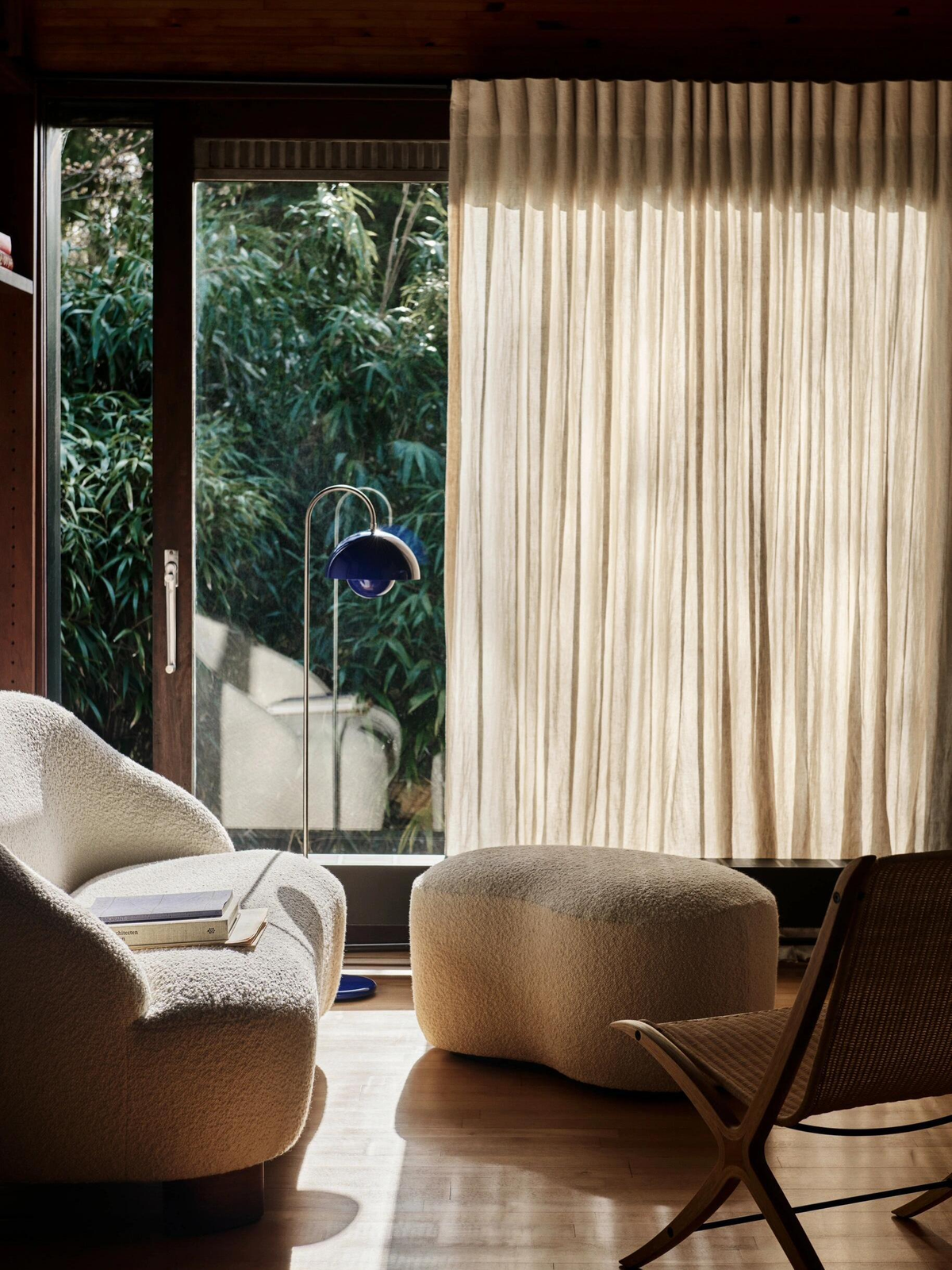 Flowerbud Floor Lamp — AM0149, view 5