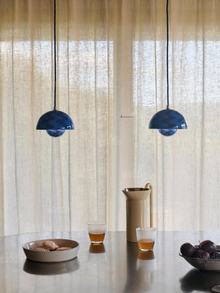 Colorful Flowerbud Pendant Light — AM0246, view 1