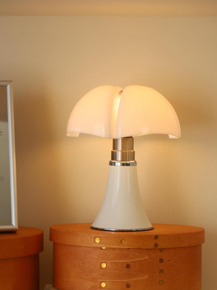 Telescopic Touch-Dimmable Table Lamp — AM0209, view 1