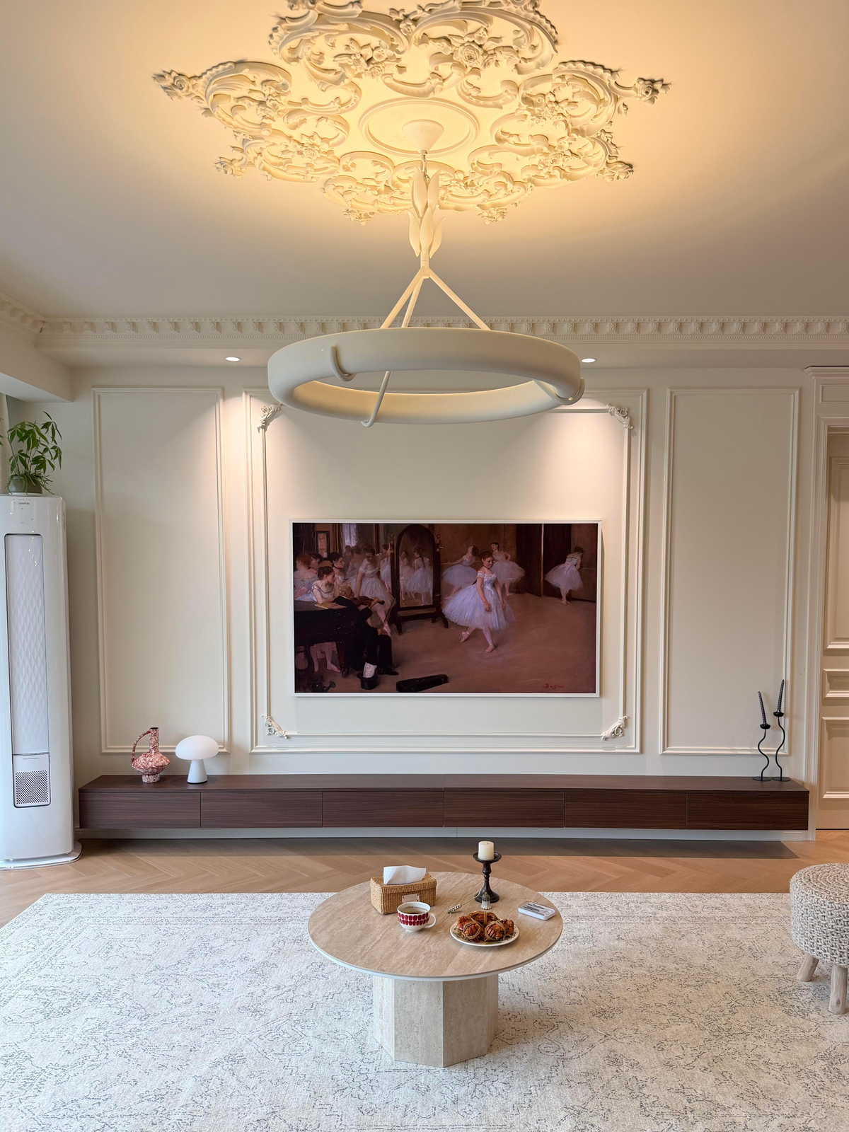 Double-Layer Plaster Petal Pendant — AM0257, view 1