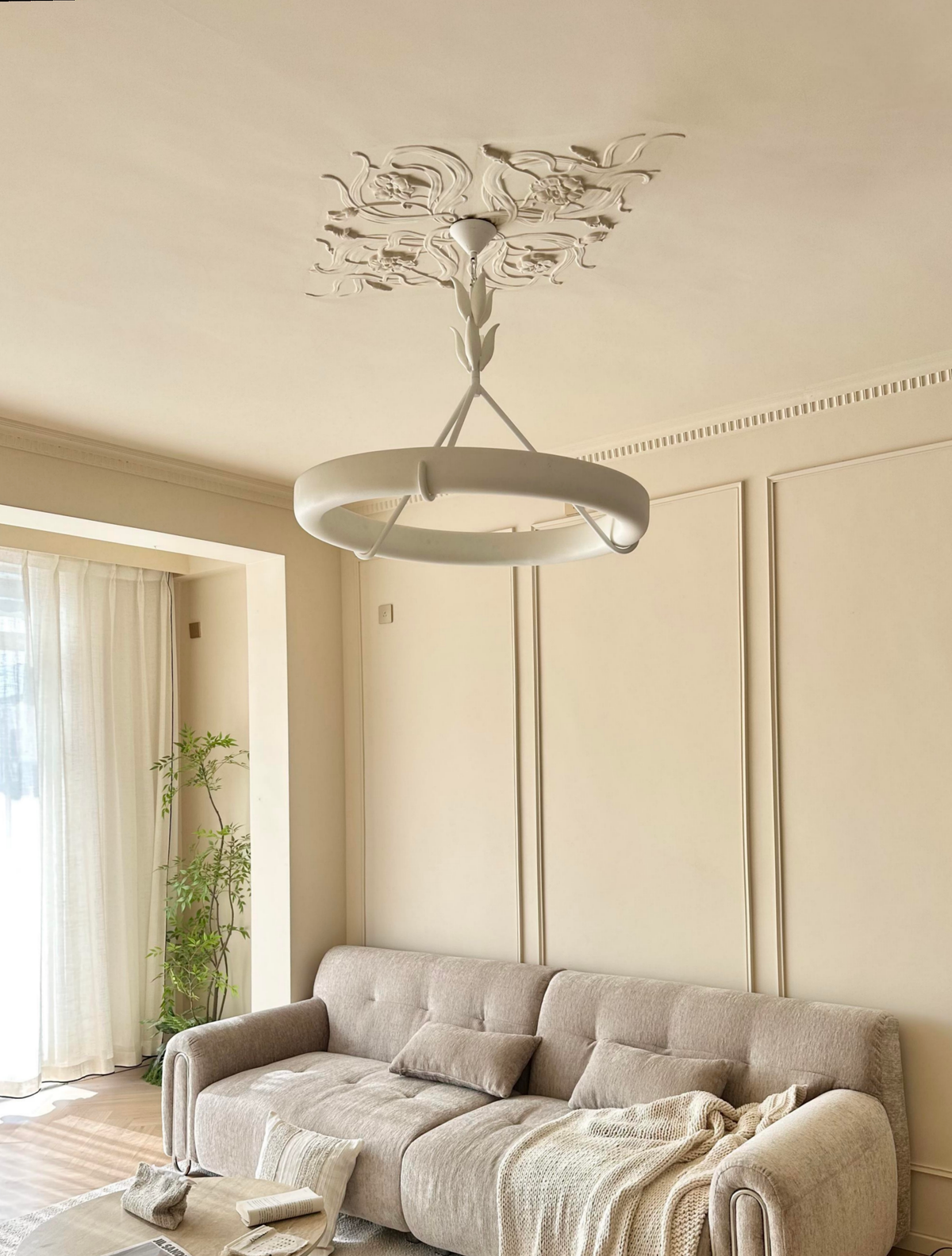 Double-Layer Plaster Petal Pendant — AM0257, view 4