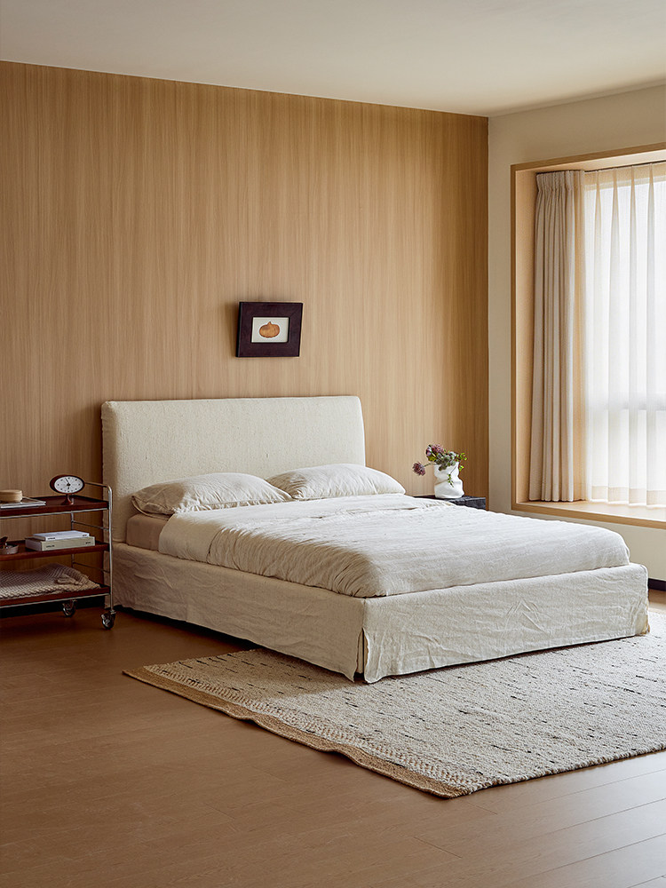 Skirted Upholstered Double Bed — AMF0023, view 3