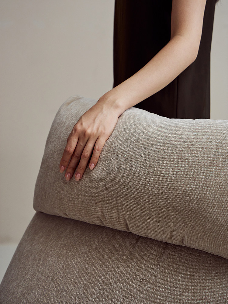 Vintage-Inspired Lounge Chair — AMF0032, view 5