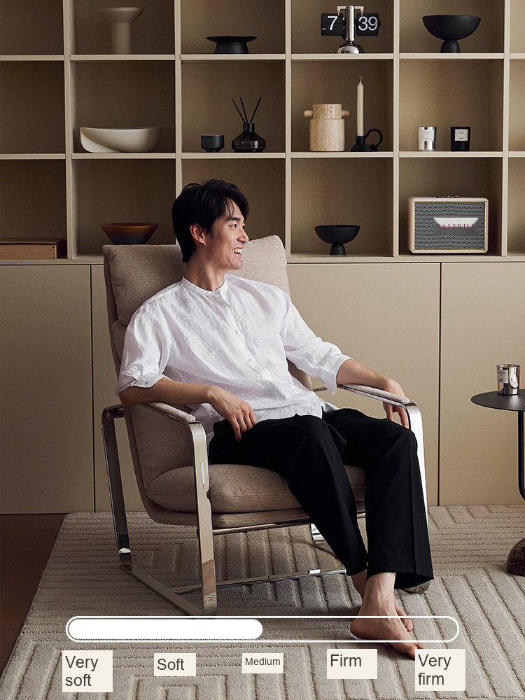 Vintage-Inspired Lounge Chair — AMF0032, view 6