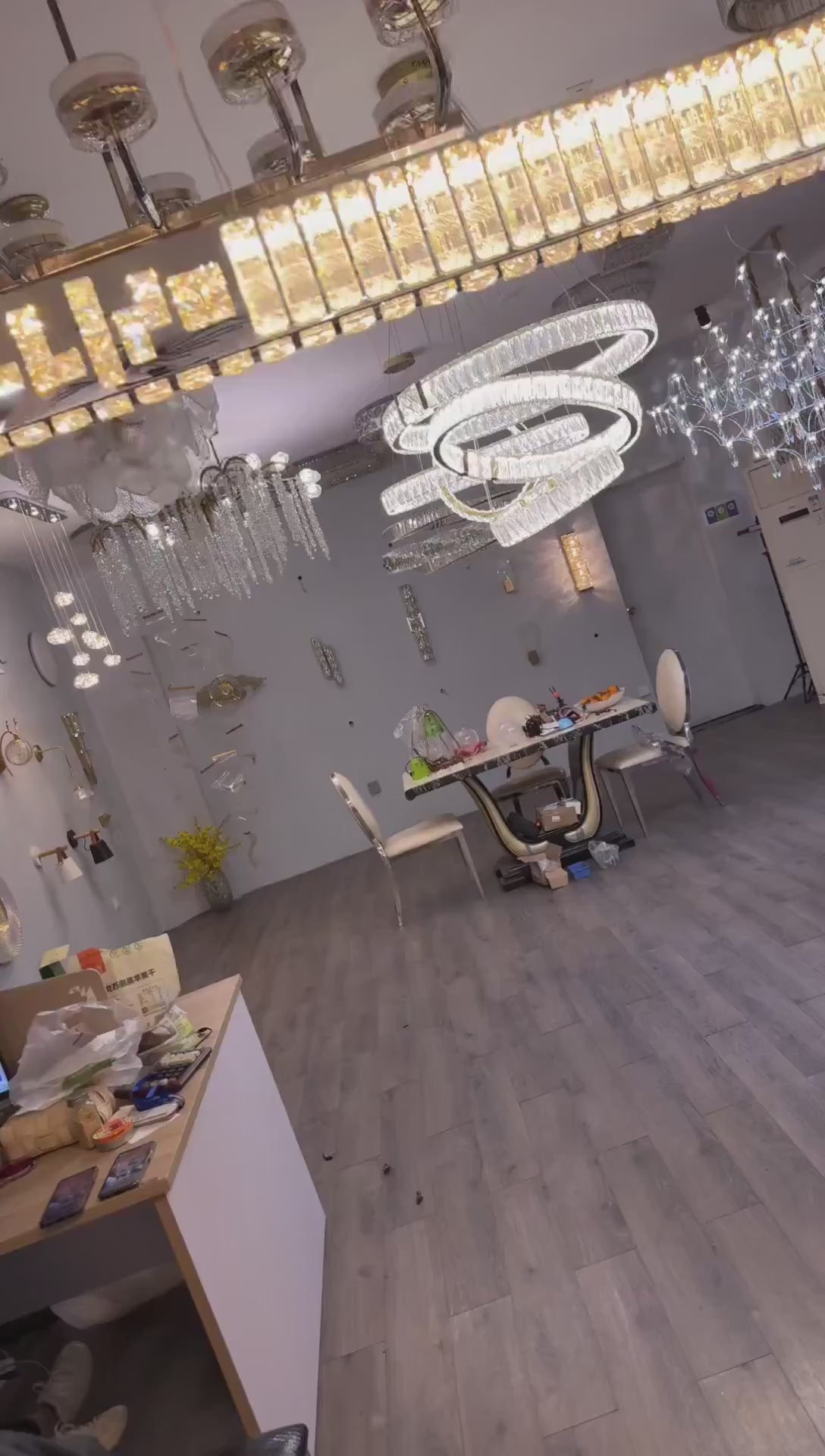 AM0389 - Cascading Willow Crystal Chandelier